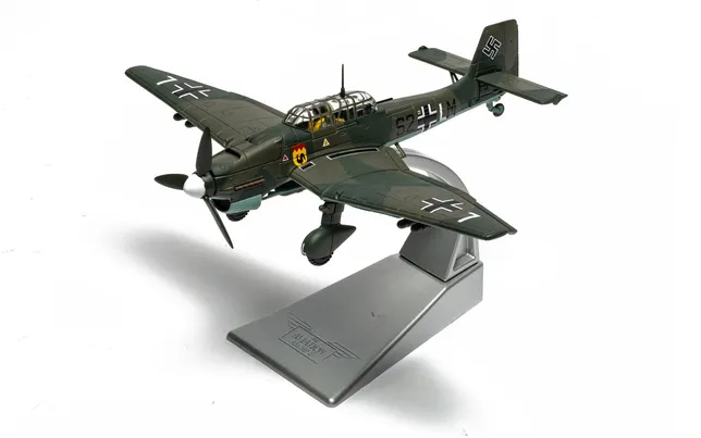 Junkers Ju87B-1 Stuka - Uffz Pittroff and Uffz Scubert (Battle of Britain 85)