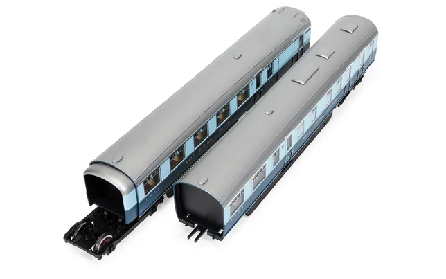 LNER - 'West Riding Limited' - Brake Third & Kitchen Third - Coach pack