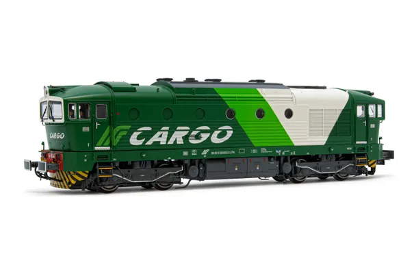 NordCargo, diesel locomotive DE 520 with UIC markings, green/white livery, period VI