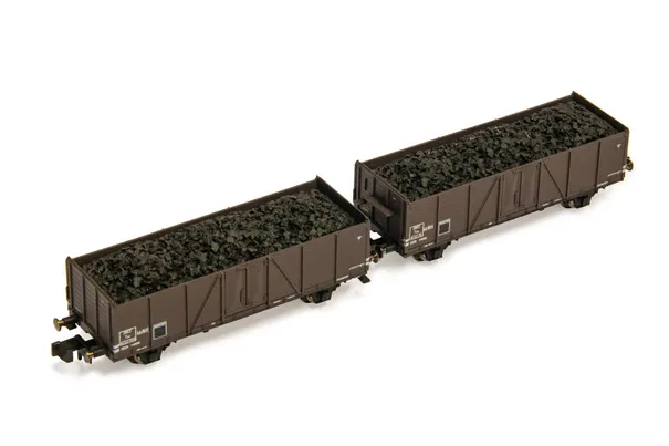 SNCF, set de 2 vagones abiertos de 2 ejes Tow (con paredes altas), cargados de carbón, ép. IIIa