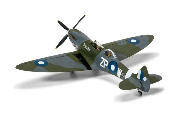 Supermarine Spitfire T.9 ‘Grey Nurse’ - TE308 - Biggin Hill Heritage Hangar.