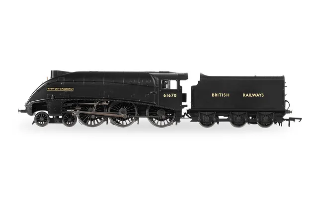 BR, Class B17/5, 4-6-0, 61670 'City of London' - Era 4