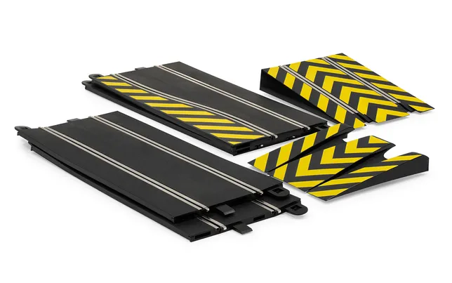 Scalextric Jump and Side Swipe Track Accessory Pack