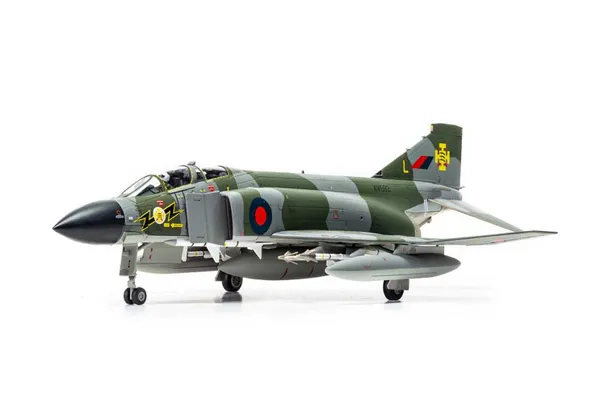 McDonnell Douglas Phantom FG.1 XV592/L