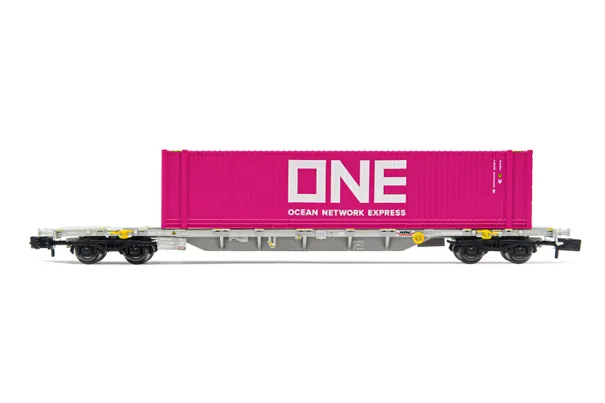 HUPAC, 4-axle 60' container wagon Sgnss, loaded with 45' container "One", period VI