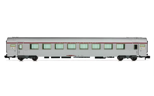 SNCF, coche A8u TEE «Paris – Ruhr», decoración plata, ép. IV