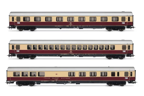 DB, 3-tlg. Set Reisezugwagen „TEE Helvetia” Hamburg-Zurich, in „TEE”-Lackierung, bestehend aus 1 x ARDümh¹⁰⁵, 1 x Apümh¹²¹ und 1 x Avümh¹¹¹, Ep. IV
