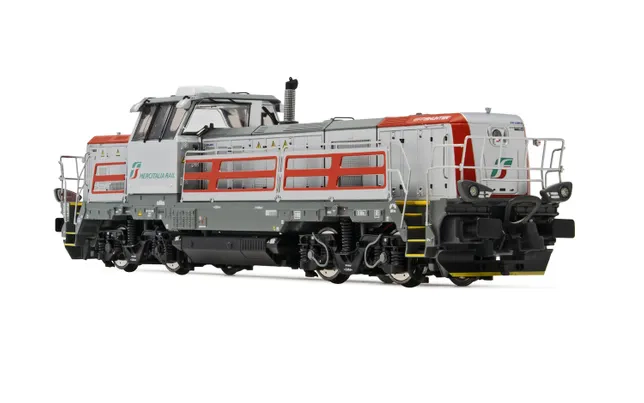 Mercitalia Rail, locomotiva diesel da manovra EffiShunter 1000, livrea argento con strisce rosse, ep. VI