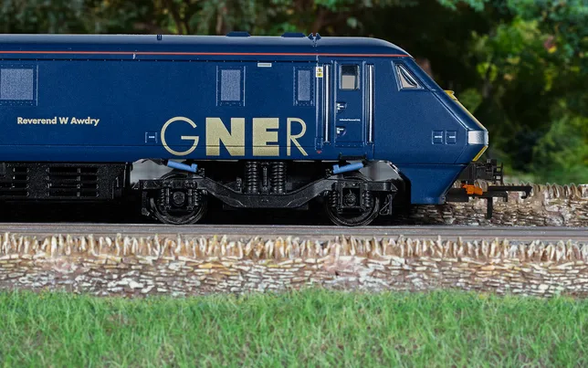 GNER - Class 91 - 91124 'Reverend W Awdry'