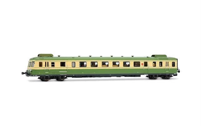 SNCF, autorail diesel RGP II, unité motrice + remorque en version modernisée, livrée vert/beige, ép. IV, avec décodeur sonore