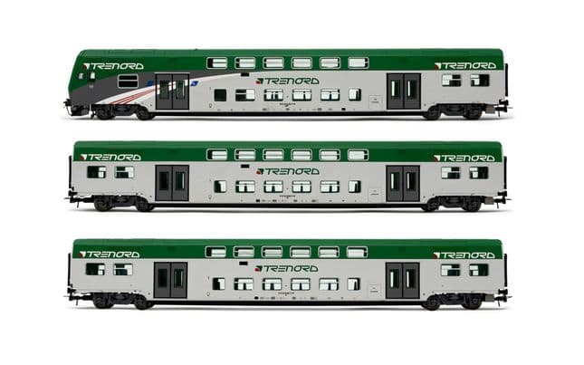Trenord, 3-unit set of Vivalto coaches, Trenord livery, including 1 x driver's cab and 2 x interediate coaches, period VI