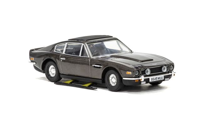 James Bond Aston Martin V8 Vantage Volante'The Living Daylights'