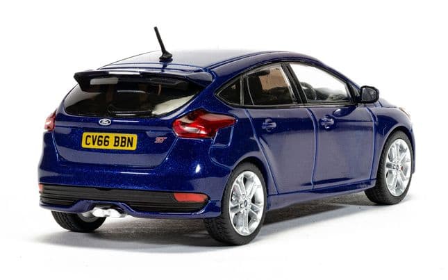 Ford Focus Mk3 ST, Deep Impact Blue