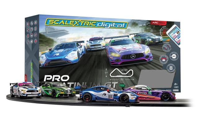 Scalextric Digital - ARC PRO Platinum GT Race Set