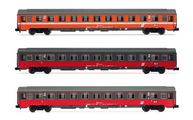 EuroCity "Mozart" set 2/2, 3-unit pack, contains 1st, and 2 x 2nd class coaches, ep. IV