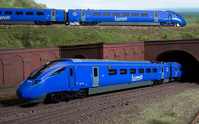 Lumo - Class 803 - 803005 - 5 Car Train Pack