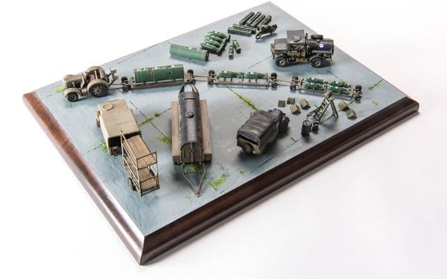 WWII RAF Bomber - Re-Supply Set