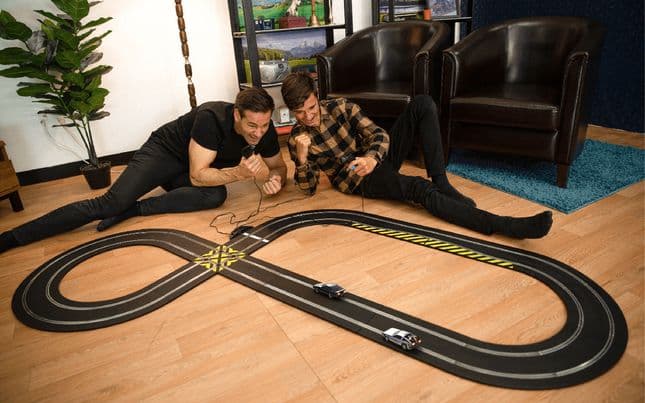 Scalextric Back to the Future vs Knight Rider Retro Race Set (EU Plug)