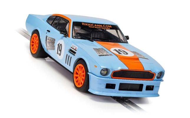 Aston Martin V8 - Gulf Edition - Rikki Cann Racing