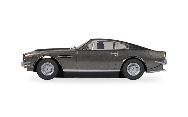 Scalextric James Bond 007 Race Set - DB5 vs V8