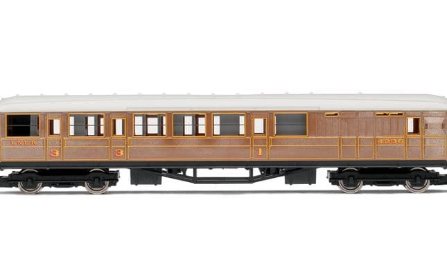 RailRoad LNER, Brake Composite Coach - Era 3