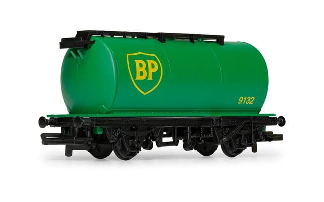 RailRoad Petrol Tankers, three pack, Various-Era 2/3