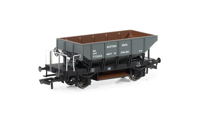 LNER, NE Scottish Area Hopper, 773103 - Era 3