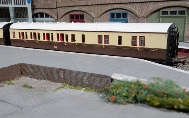GWR - Collett Corridor Brake Third Class LH - 5040 - Coach