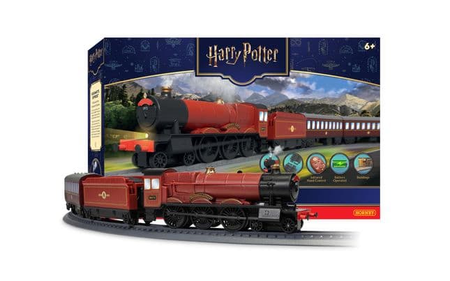 Playtrains - Harry Potter Hogwarts Express - Train Set (with Steam)