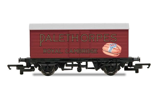Hornby 'Retro' Wagons, three pack, United Dairies Tanker, Jacob's Biscuits, Palethorpes