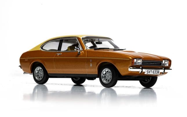 Ford Capri Mk2 3.0 Ghia - Saturn Gold