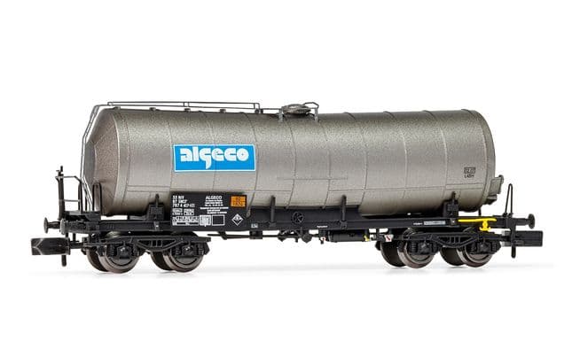 SNCF, 4-axle isolated tank wagon, silver livery with light weathering, "algeco", period VI-V