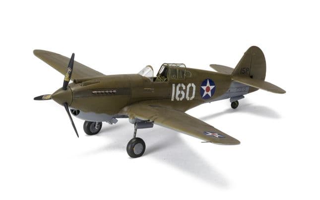 Curtiss P-40B Warhawk