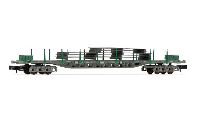 Arnold (N 1:160) RENFE, 4-axle flatwagon type Rgs, green/grey livery, loaded with steel slabs, period VI