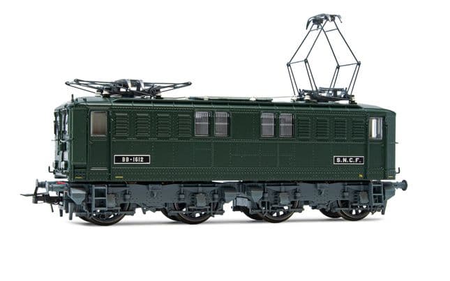 SNCF, locomotive électrique type BB 1612, livrée vert, ép. III