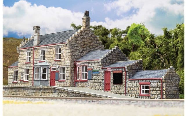 Hogsmeade Station, General Office