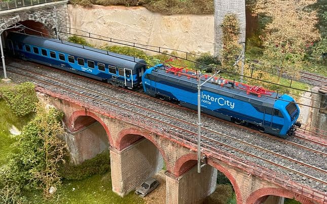 FS, electric locomotive E.402B in new "Intercity Notte" new blue livery, ep. VI, with sound decoder