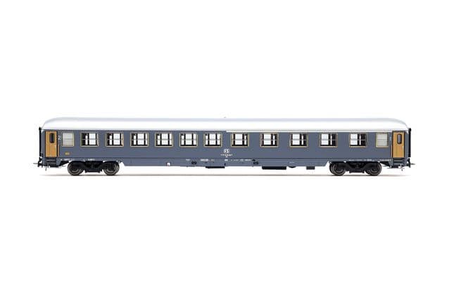 FS, 3-unit pack of Exp 234/235 Remus Roma – Wien, UIC-X '68 couchettes + UIC-X '68 1st class + UIC-X '75 1st/2nd class, grey