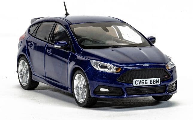 Ford Focus Mk3 ST, Deep Impact Blue