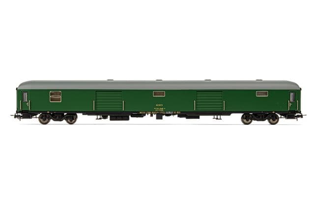 RENFE, furgón D11-11400, decoración verde, ép. IV