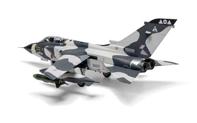Panavia Tornado GR1A - ZA371/C - RAF No.II(AC) Sqn
