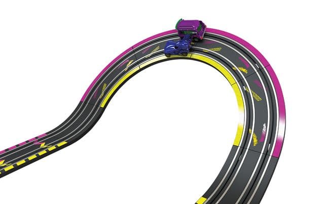 Micro Scalextric Batwheels Bam vs Joker Race Set