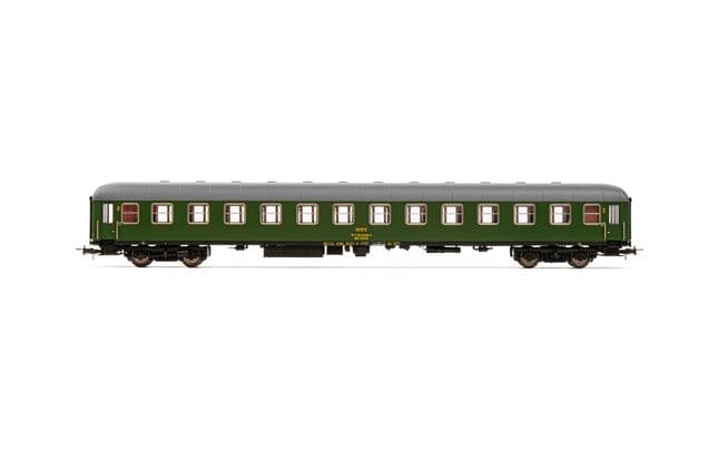 RENFE, coche BB-8500, decoración verde 2ª clase, ép. IV