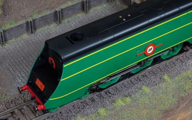 SR - Merchant Navy Class - 21C1 'Channel Packet' (With Steam Generator)