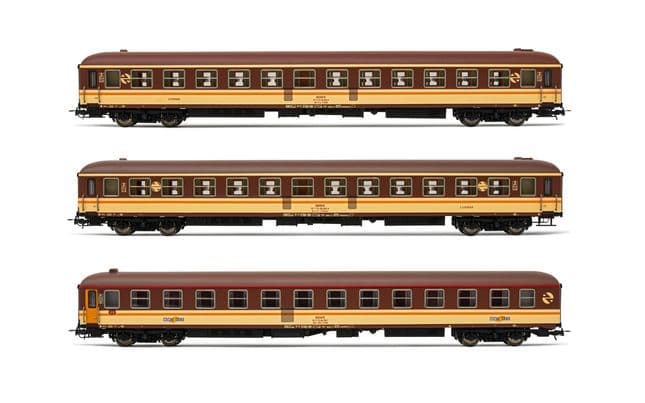 RENFE, set de 3 coches, decoración "Estrella" con bogies originales, compuesto de 2 x coches Bc11x-11600 y 1 x coche cama WL26x-7100, ép. IV. Ejes para sistema AC: HC6102 (10,50 x 24,50 mm)