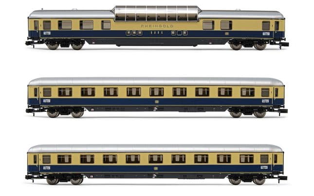 DB, ensemble de 3 voitures "Rheingold", composé de domecar et 2 voitures Avmh, livrée bleue, ép. III