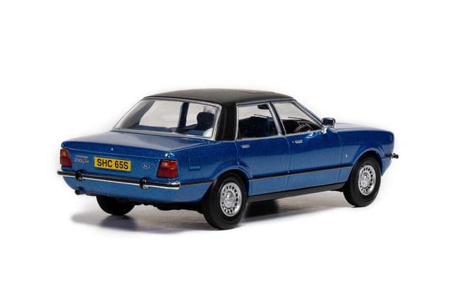 Ford Cortina Mk4 - Hawaiian Blue 2.0 Ghia