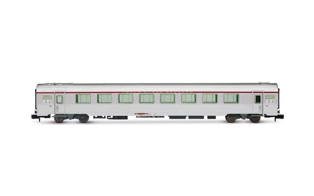 SNCF, TEE-Reisezugwagen A8u „Mistral", Nizza – Paris, in silberne Farbgebung, Ep. IV