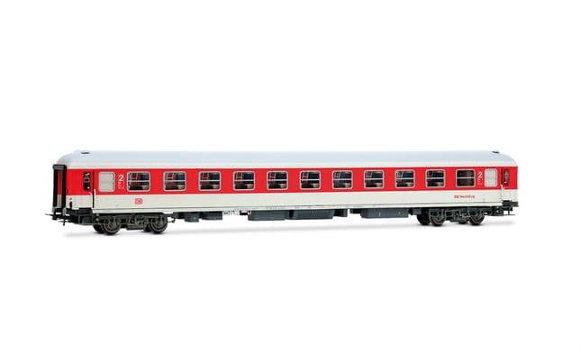 DB Nachtzug, 2-unit set of couchettes Bvcmz248, white/red livery, ep. V