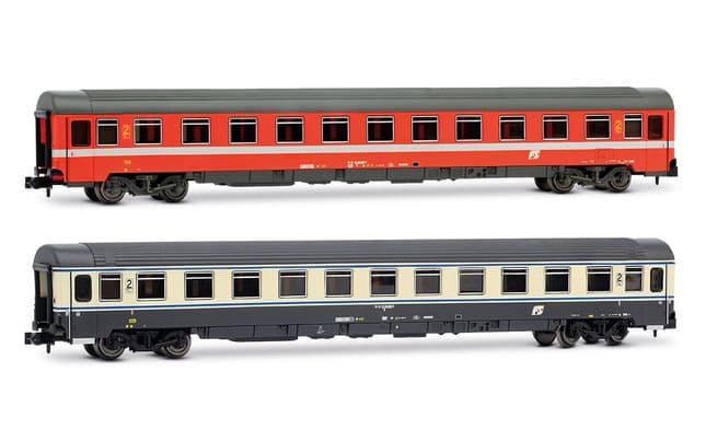 FS, 2-unit set of UIC-Z1, consisting of 2nd class in Eurofima C1 livery + 2nd class in "Bandiera" livery, ep. V